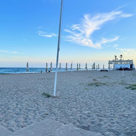 Sea Views Sanatori Beach, Barcelona Calafell Exterior foto